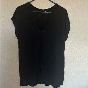 STYLUS Black V-Neck Blouse